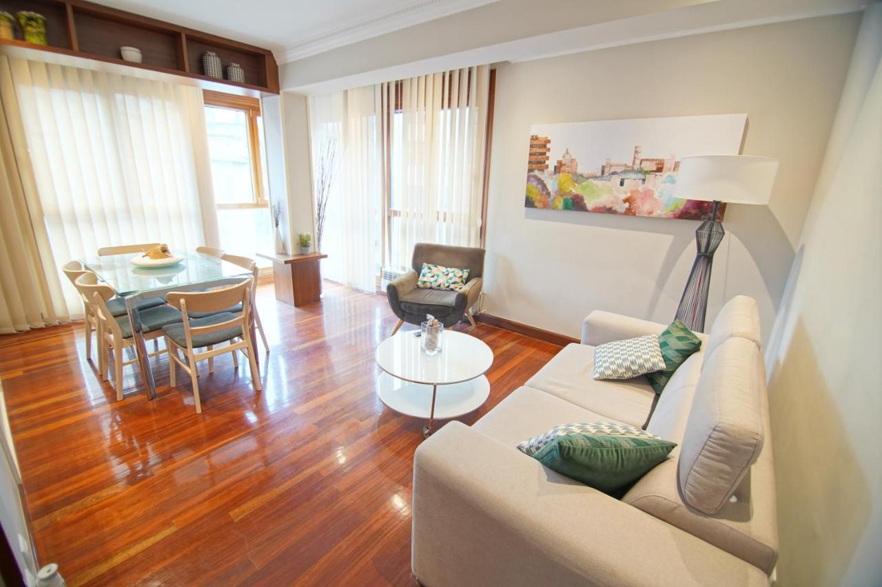 Piso Grande Y Luminoso En El Casco Viejo De Bilbao Apartment Ngoại thất bức ảnh