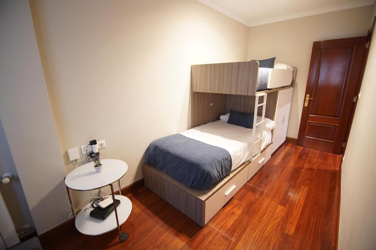 Piso Grande Y Luminoso En El Casco Viejo De Bilbao Apartment Ngoại thất bức ảnh
