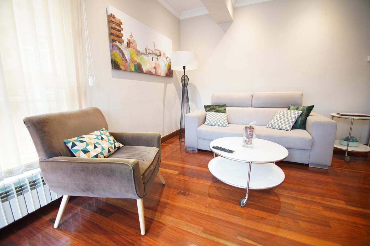 Piso Grande Y Luminoso En El Casco Viejo De Bilbao Apartment Ngoại thất bức ảnh